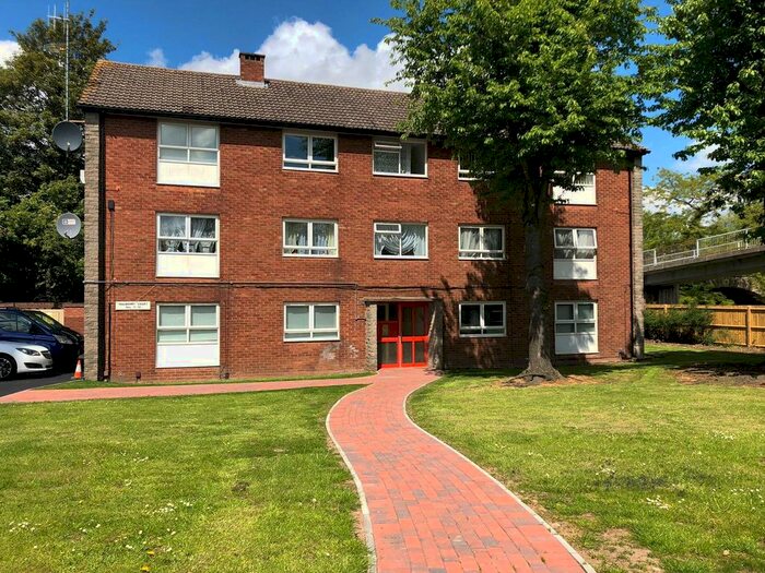 2 Bedroom Flat To Rent In Mulberry Court, Hadley, Telford, Shropshire, TF1
