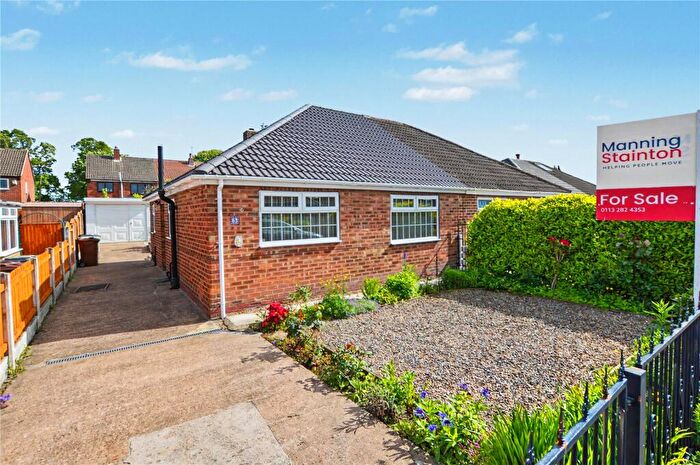 2 Bedroom Bungalow For Sale In Woodland Avenue, Swillington, Leeds, West Yorkshire, LS26
