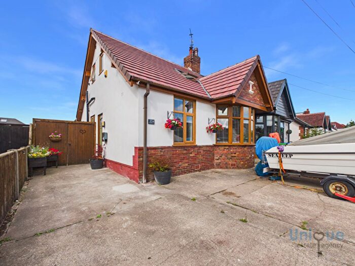 3 Bedroom Bungalow For Sale In Anchorsholme Lane East, Thornton-Cleveleys, FY5