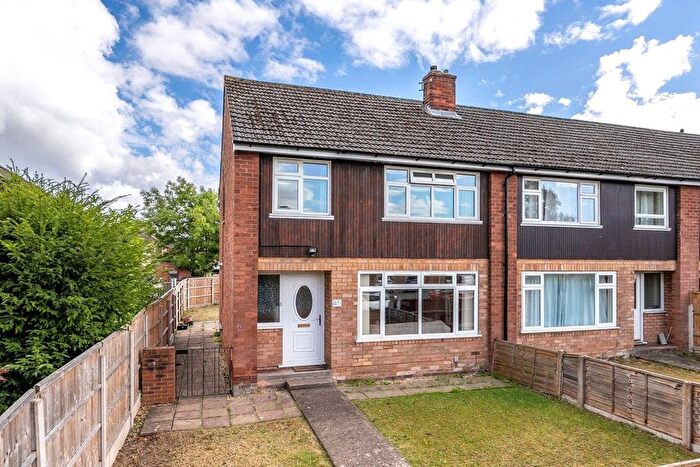 3 Bedroom End Terrace House For Sale In Meese Close, Dothill, Telford, Shropshire, TF1