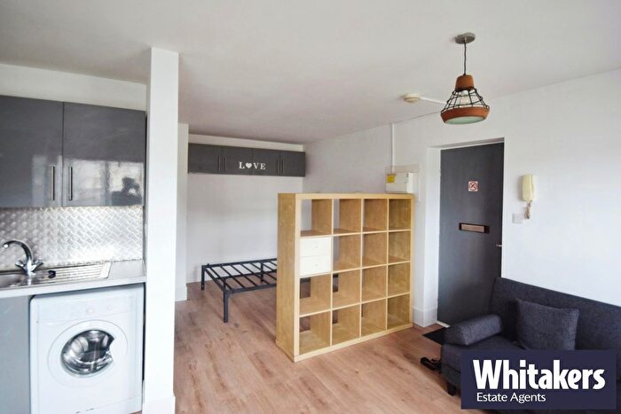1 Bedroom Studio To Rent In Wenlock Court, Anlaby Road, Hull, HU3