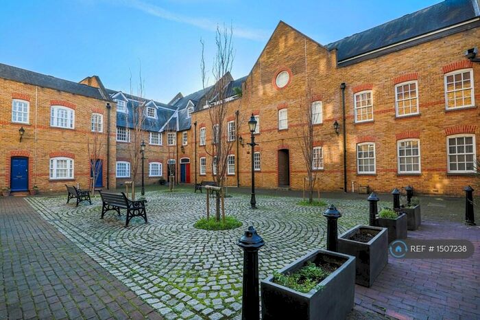 2 Bedroom Flat To Rent In Brewhouse Lane, London, E1W