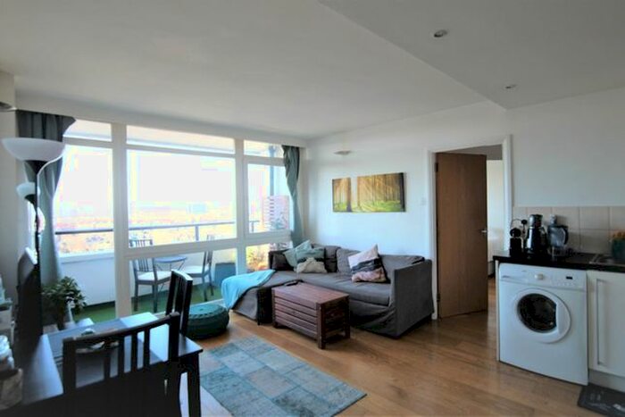 2 Bedroom Flat To Rent In Maida Vale, London, W9