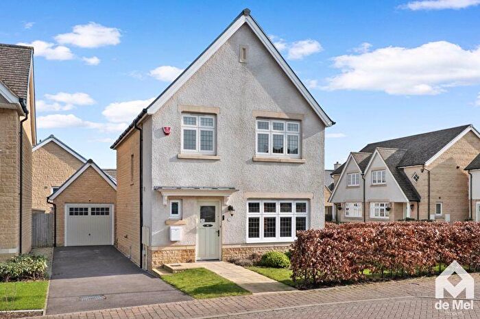 3 Bedroom Detached House For Sale In Lidcombe Road, Winchcombe, GL54