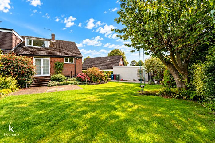 3 Bedroom Semi Detached House For Sale In Bryers Croft, Wilpshire, BB1