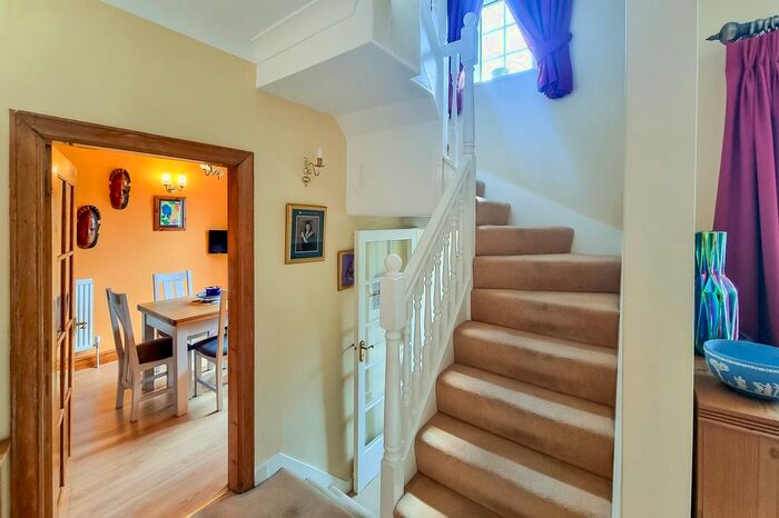 4 Bedroom Detached House For Sale In Tentergate Lane, Knaresborough, HG5