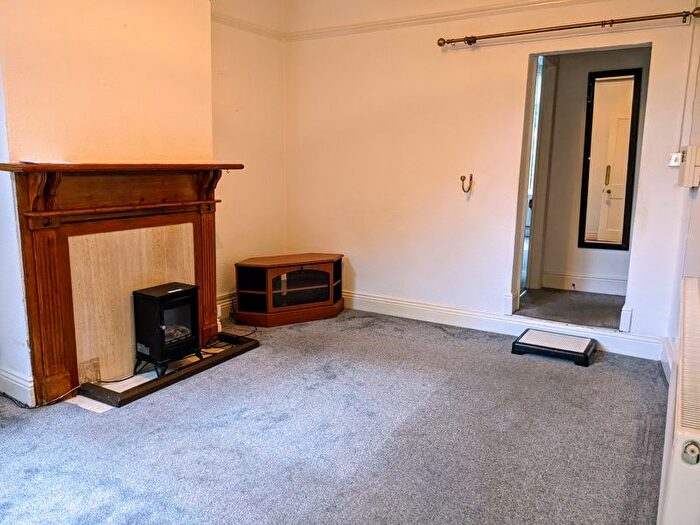 1 Bedroom Flat To Rent In Second Avenue, Selly Park, Birmingham, B29