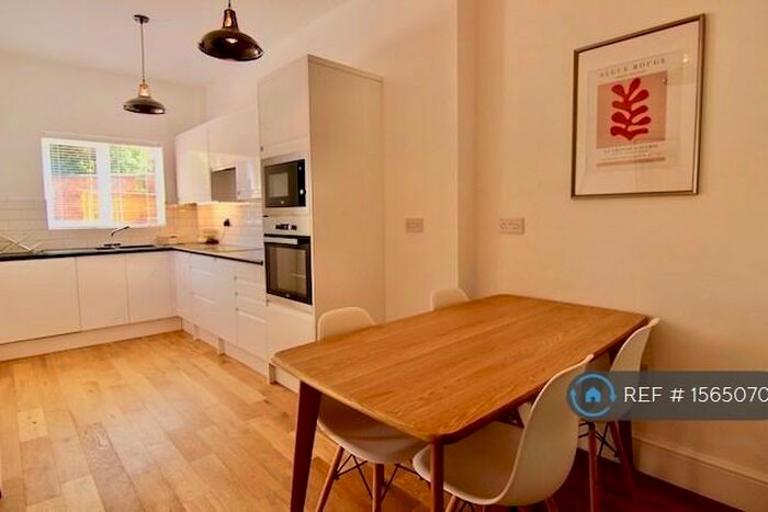 5 Bedroom Terraced House To Rent In Broomfield Road, Coventry, CV5