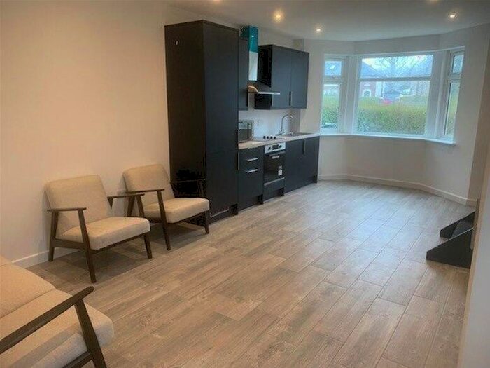 3 Bedroom House To Rent In Campbell Road, Cowley, Oxford, OX4