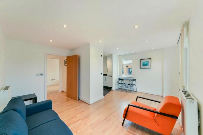2 Bedroom Flat For Sale In Fairthorn Road, London, SE7