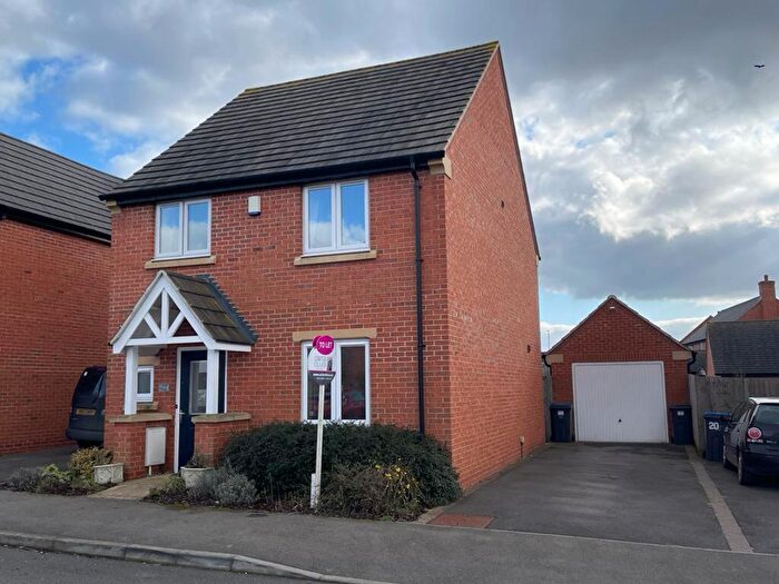 3 Bedroom Detached House To Rent In Poppy Road, Lutterworth, LE17