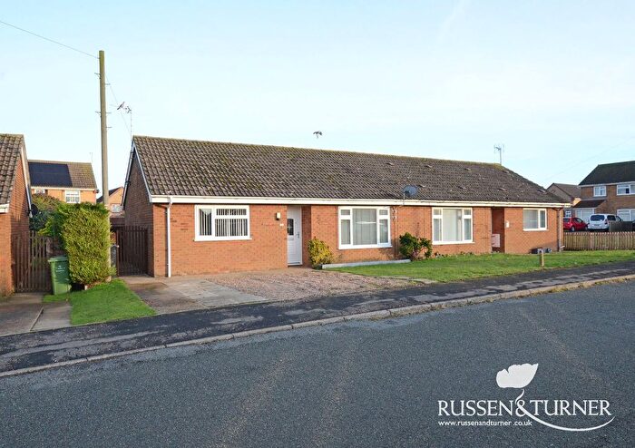 2 Bedroom Semi-detached Bungalow For Sale In Town Close, East Winch, PE32
