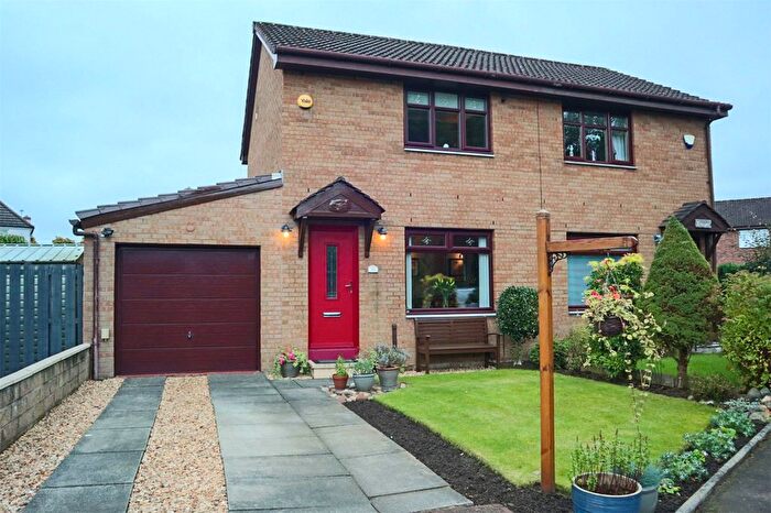 2 Bedroom Semi-Detached House For Sale In Potts Way, Motherwell, North Lanarkshire, ML1