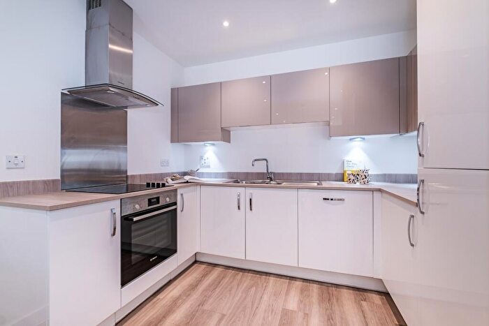 2 Bedroom Flat To Rent In Brumwell Avenue Woolwich, SE18