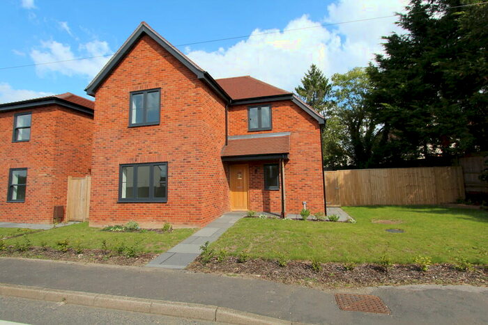 4 Bedroom Detached House For Sale In Winchester Road, Upham, SO32