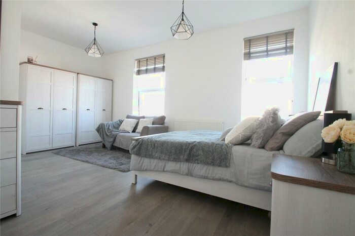 1 Bedroom Property To Rent In Laburnum Grove, Beeston, Nottingham, Nottinghamshire, NG9