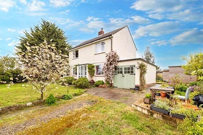 3 Bedroom Detached House For Sale In Hedge Lane, Pylle, Shepton Mallet, Somerset, BA4
