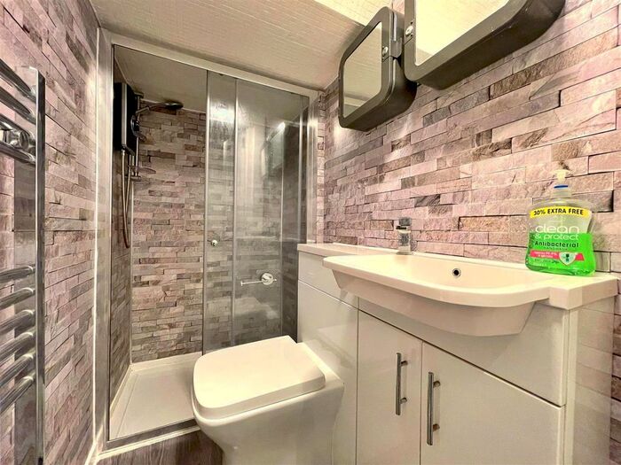 Studio For Sale In Croftbank Crescent, Bothwell, Glasgow, G71