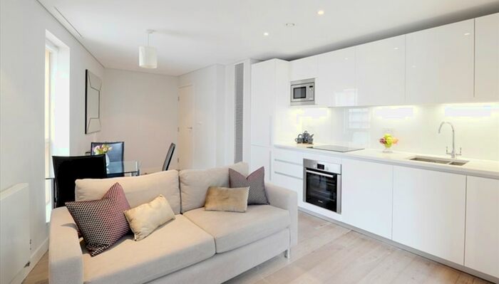 2 Bedroom Flat To Rent In Merchant Square East, London, W2