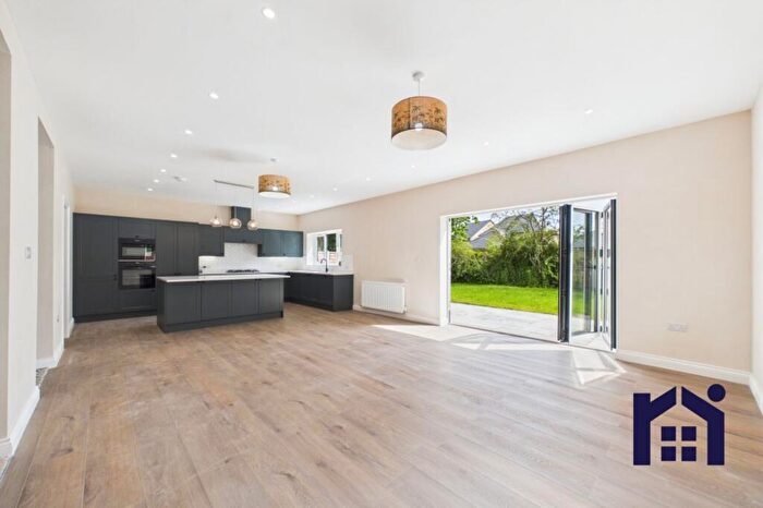 5 Bedroom Detached House For Sale In Longmeanygate, Midge Hall, PR26