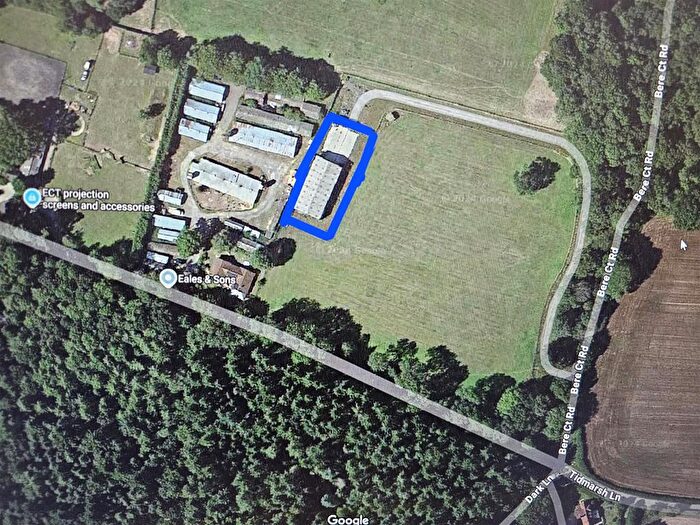 Warehouse To Rent In Bere Court Road, Pangbourne, Reading, RG8