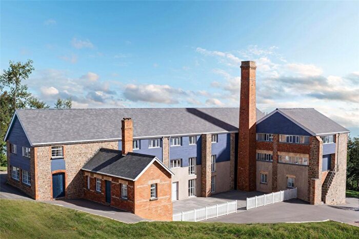 3 Bedroom Barn Conversion For Sale In Old Tannery Drive, East Street, South Molton, Devon, EX36