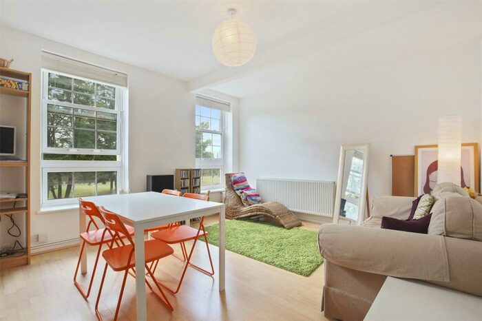 3 Bedroom Flat To Rent In Gilbert House, McMillan Street, London, SE8