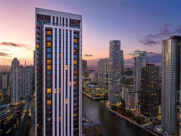 2 Bedroom Apartment For Sale In One Thames Quay, Marsh Wall, London, E14