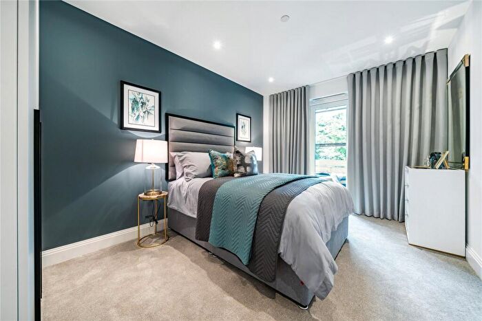 1 Bedroom Apartment For Sale In Station Road, Sidcup, DA15