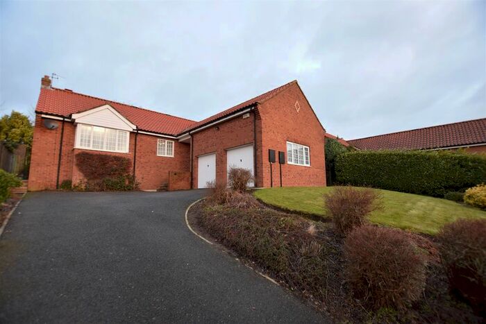 3 Bedroom Detached Bungalow To Rent In The Nurseries, East Ayton, Scarborough, YO13