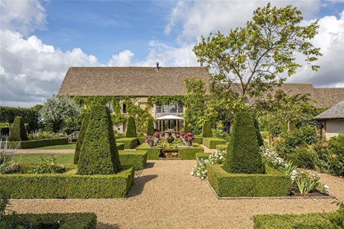 8 Bedroom Detached House For Sale In Poulton, Cirencester, GL7