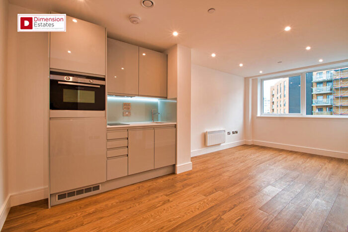 1 Bedroom Apartment To Rent In Papermill House, South Street, Essex, RM1