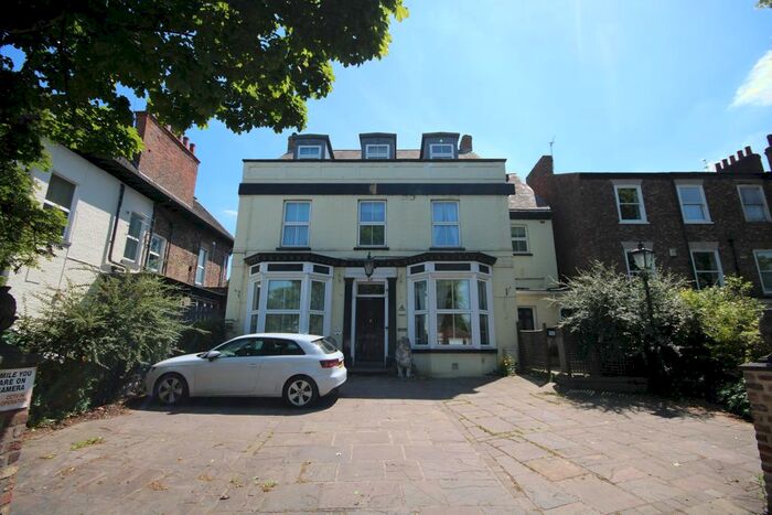 3 Bedroom Semi-Detached House To Rent In Heworth Green, York, YO31