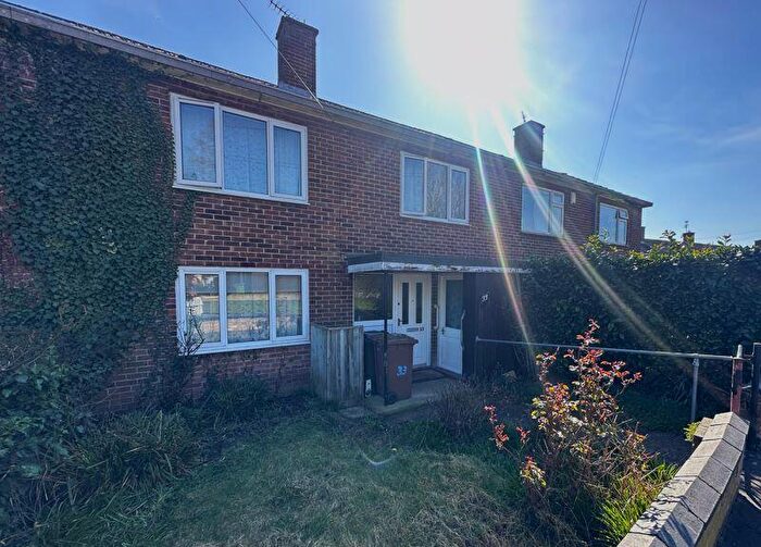 3 Bedroom Terraced House For Sale In Brambling Way, Oxford, OX4