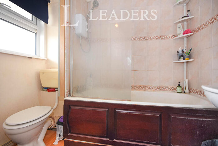 1 Bedroom Flat To Rent In The Hides, Harlow, CM20