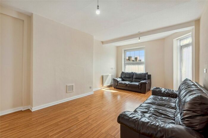 1 Bedroom Flat To Rent In Tufnell Park Road, London, N7