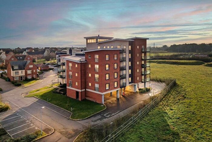 1 Bedroom Flat To Rent In Webster Close, Bracknell, RG12