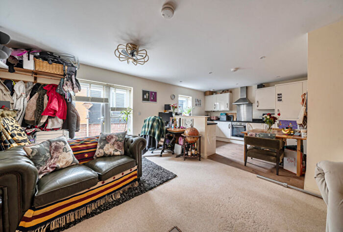 1 Bedroom Apartment For Sale In Derrick Road, Bristol, Gloucestershire, BS15