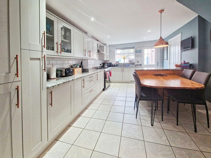 5 Bedroom Detached House For Sale In Blackthorn Close, Whitley, Goole, DN14