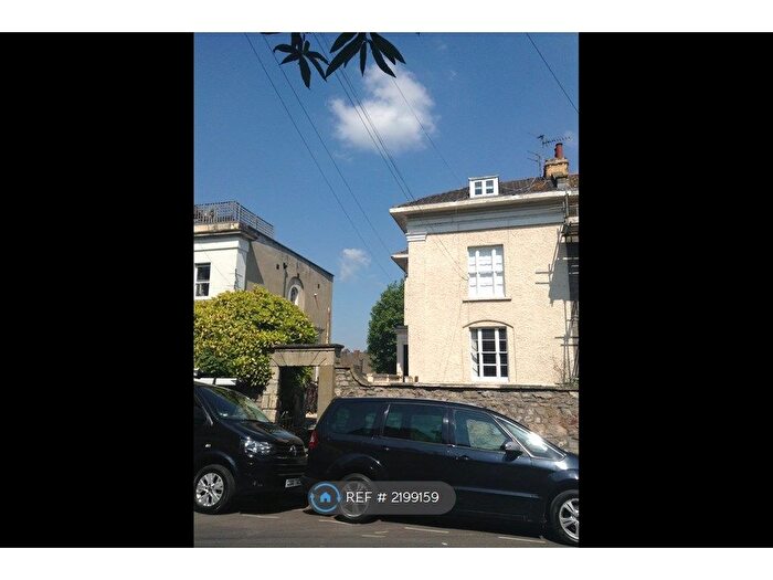 3 Bedroom Flat To Rent In Aberdeen Road, Bristol, BS6