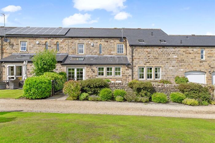 4 Bedroom House For Sale In Weirside, Burley In Wharfedale, Ilkley, LS29