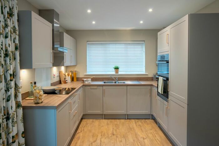3 Bedroom Detached House For Sale In "The Grantham" At Isleport Road, Highbridge, TA9