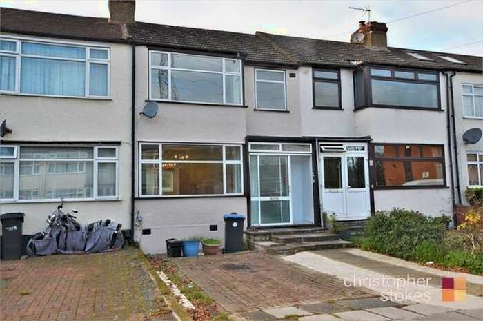 3 Bedroom Terraced House To Rent In Tysoe Avenue, Enfield, EN3