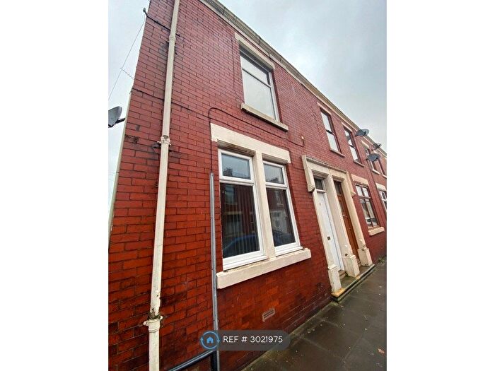 1 Bedroom Flat To Rent In Linnet Street, Preston, PR1