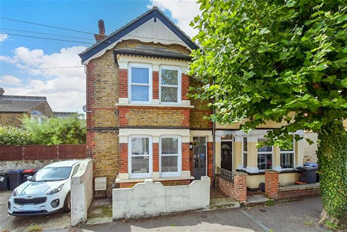 3 Bedroom Semi-detached House For Sale In Clarence Street, Herne Bay, Kent, CT6