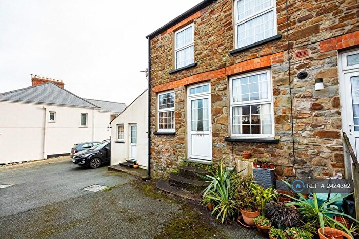 2 Bedroom Semi-Detached House To Rent In Albert Street, Haverfordwest, SA61
