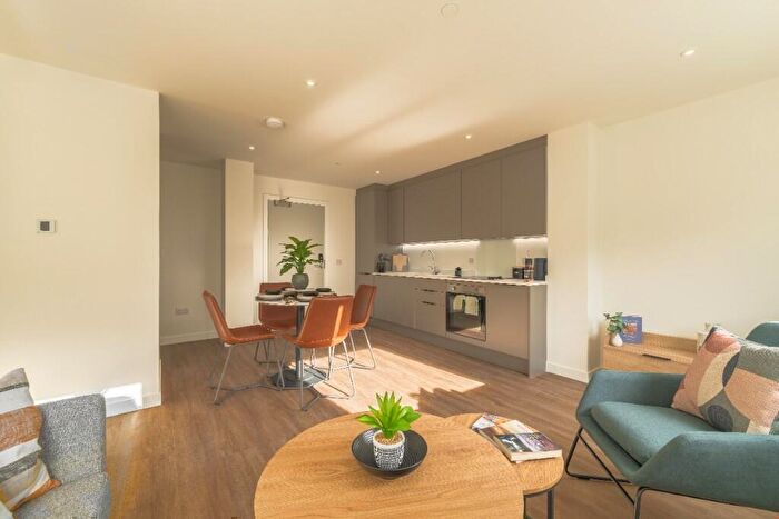 1 Bedroom Apartment To Rent In Dalian, St. Vincent Street, Glasgow, G3