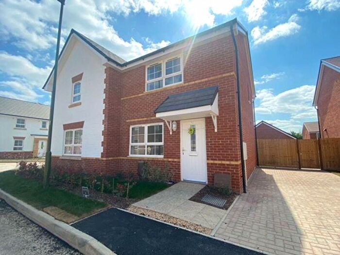 2 Bedroom House To Rent In Surtees Street, Westhampnett, PO18