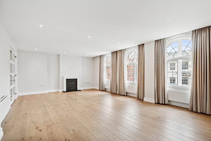 3 Bedroom Flat To Rent In Sloane Street, London, SW1X