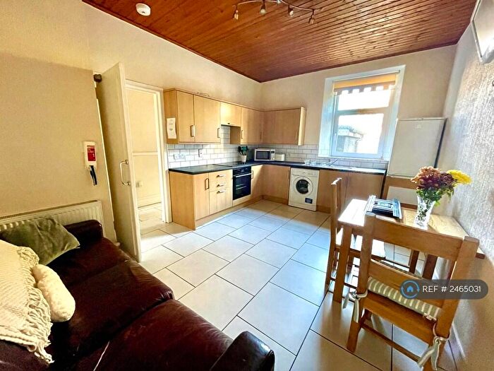 3 Bedroom Flat To Rent In Elmbank Terrace, Aberdeen, AB24